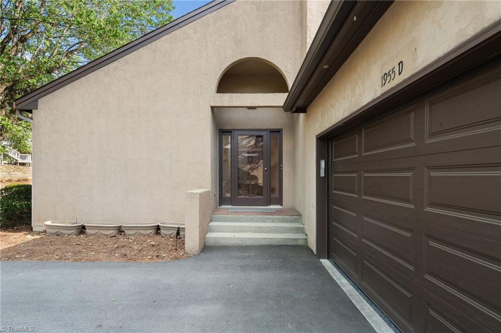 1955 Eastchester Drive # D