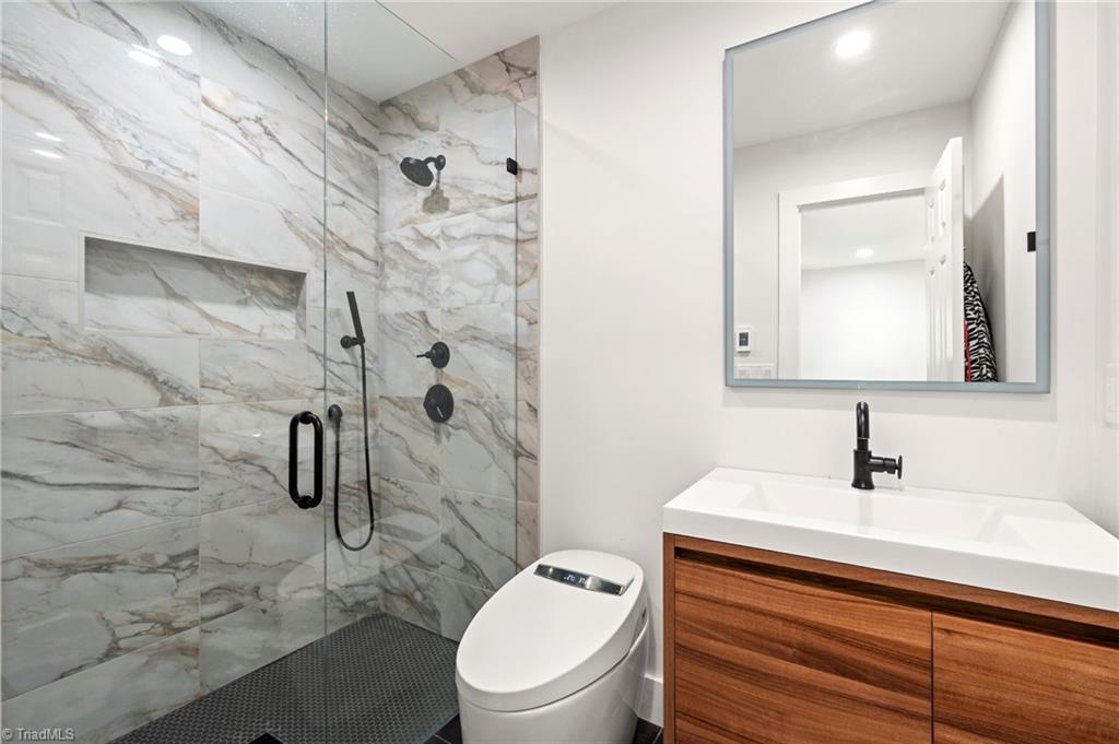 1955 Eastchester Drive # D