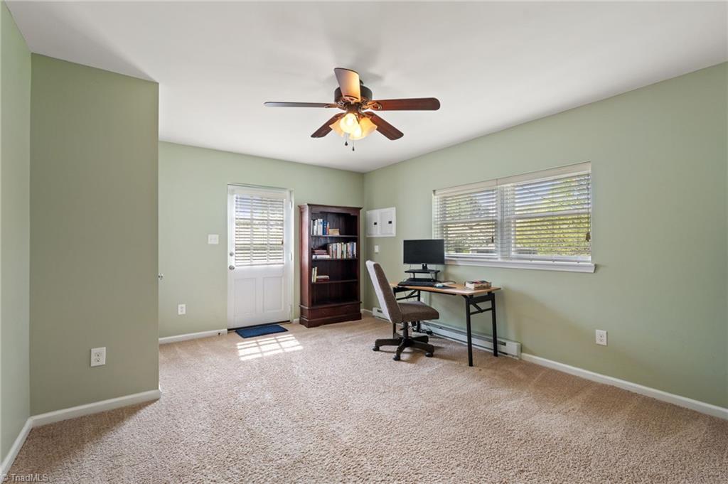 2736 Edinberg Drive, Winston-Salem