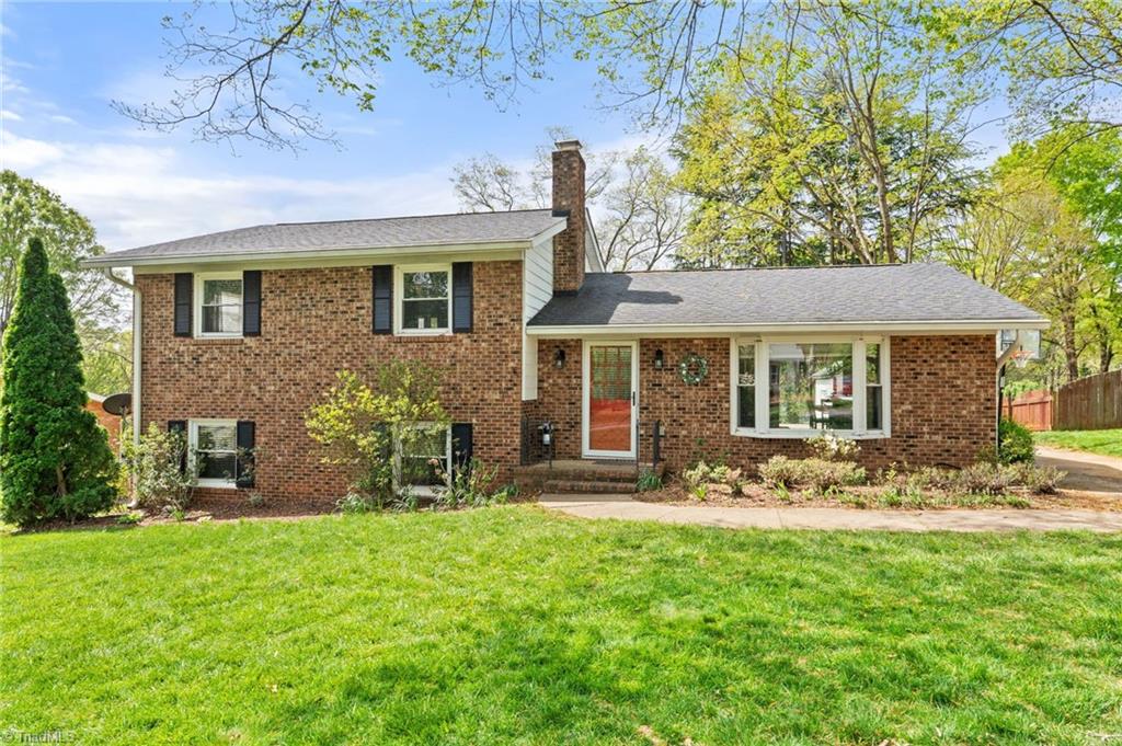 2736 Edinberg Drive, Winston-Salem