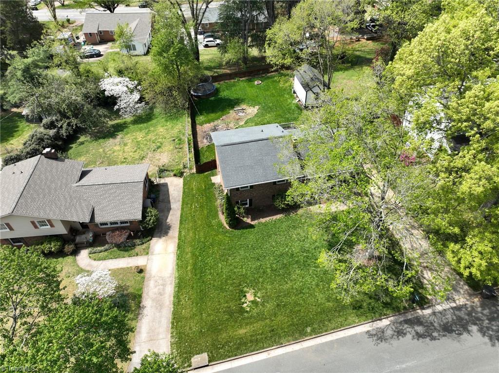 2736 Edinberg Drive, Winston-Salem