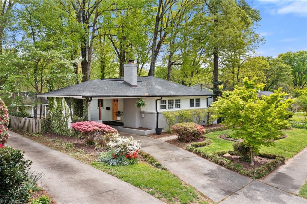 3717 Manor Drive