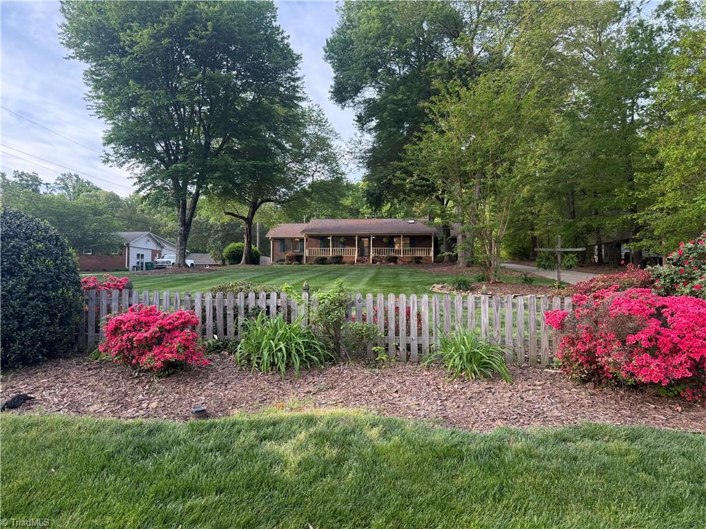 2216 Whites Mill Road