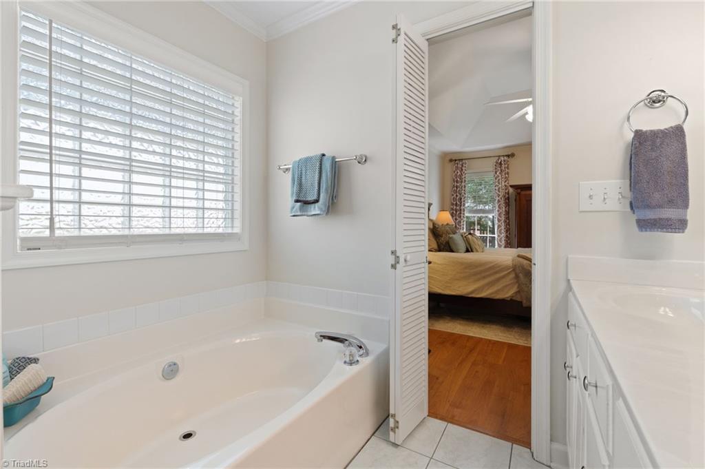 4068 Benton Creek Drive, Winston-Salem