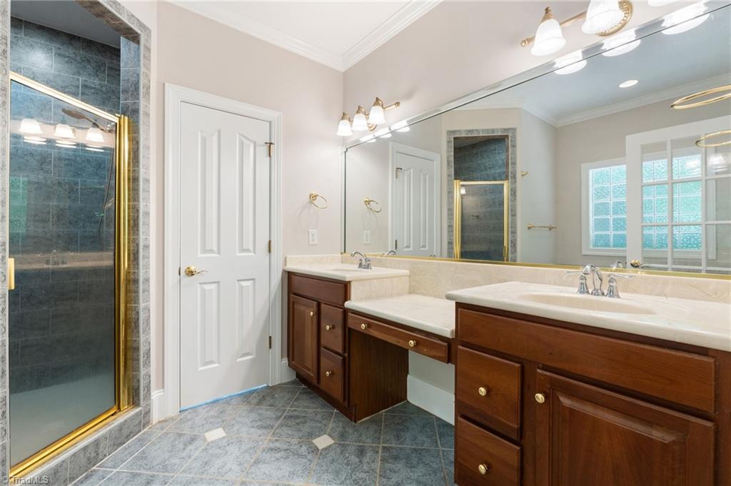 355 Rabbit Farm Trail