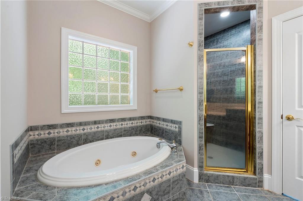 355 Rabbit Farm Trail