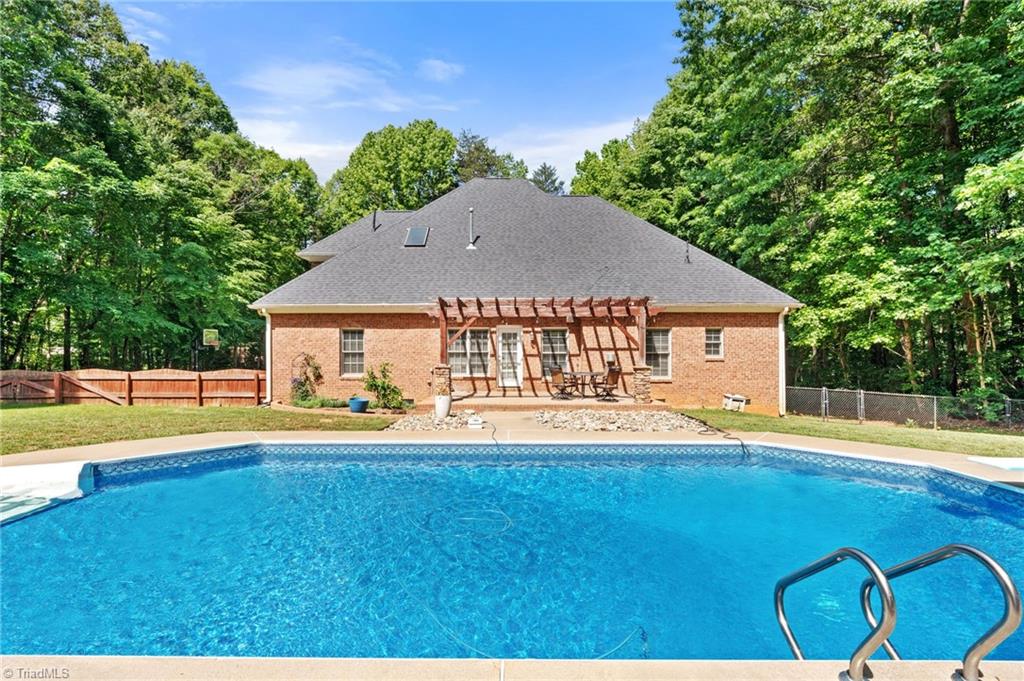 355 Rabbit Farm Trail