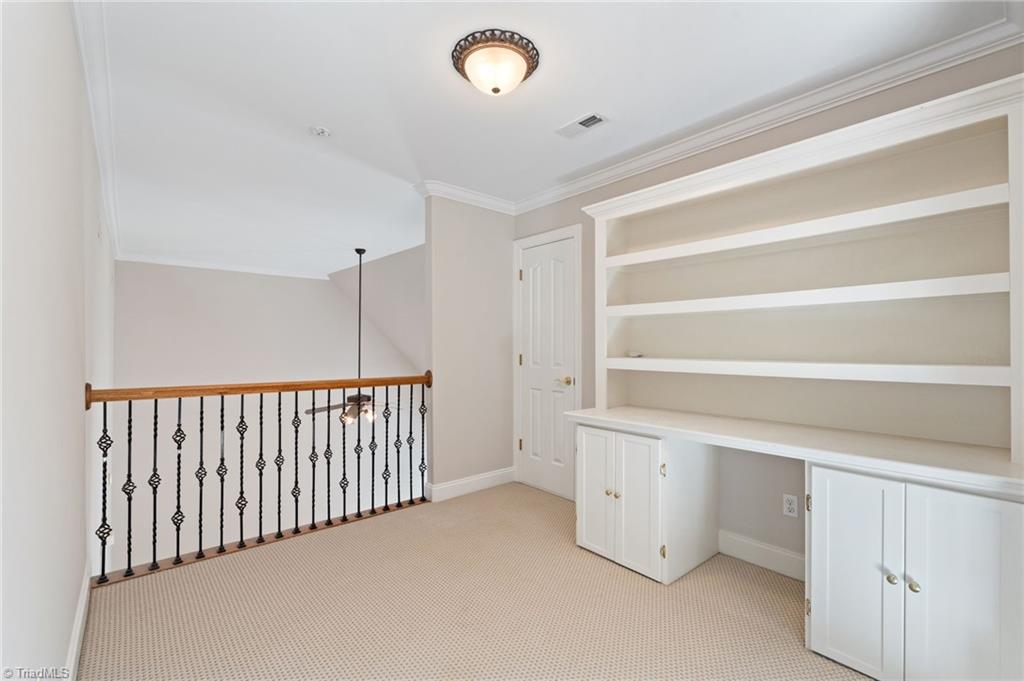 355 Rabbit Farm Trail