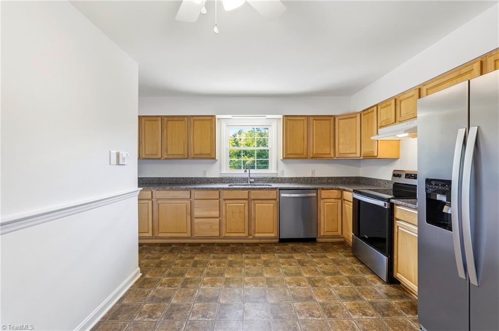 2760 Edinberg Drive, Winston-Salem