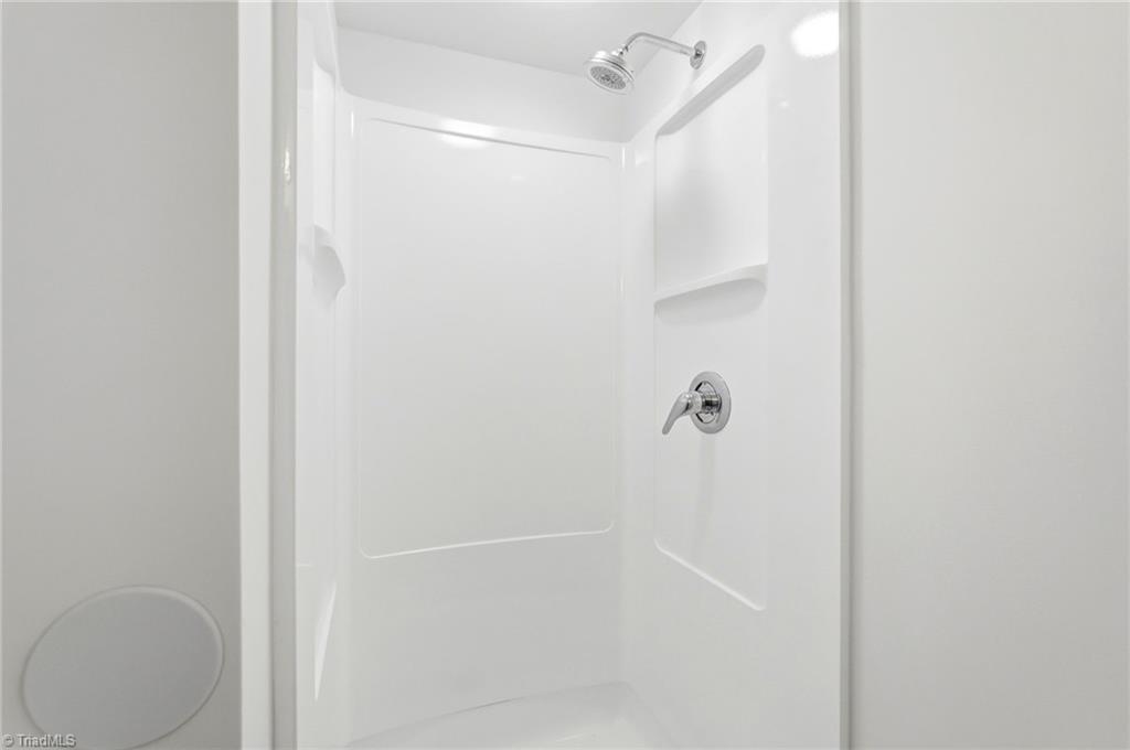 2760 Edinberg Drive, Winston-Salem