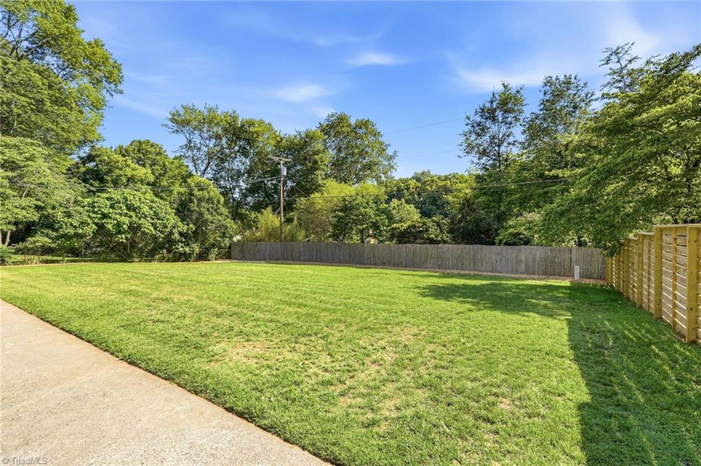 2760 Edinberg Drive, Winston-Salem