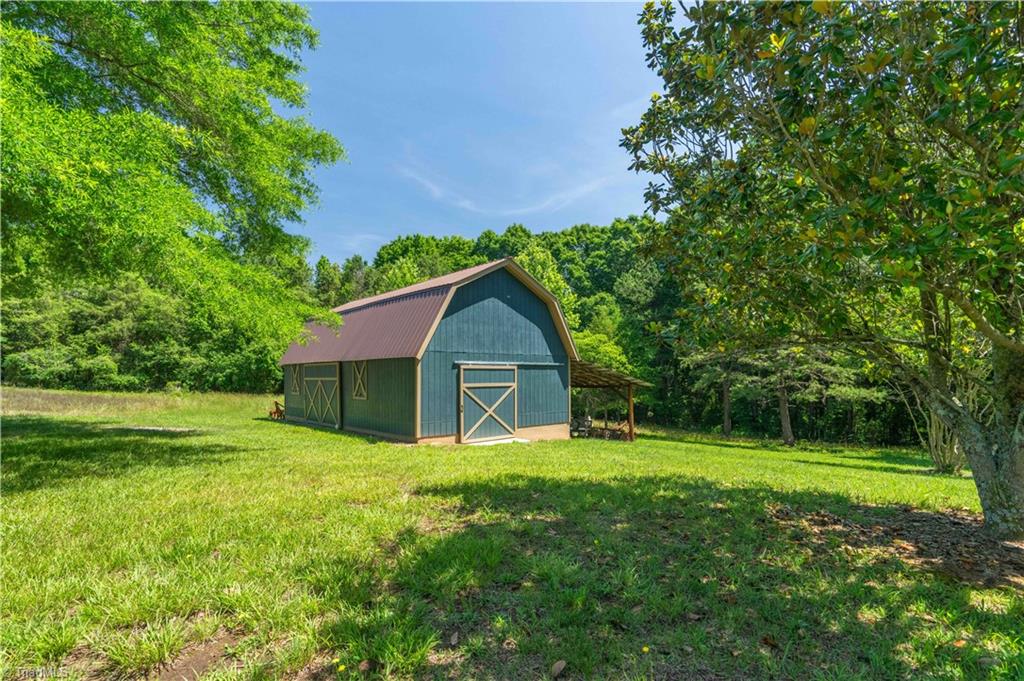 668 Link Road