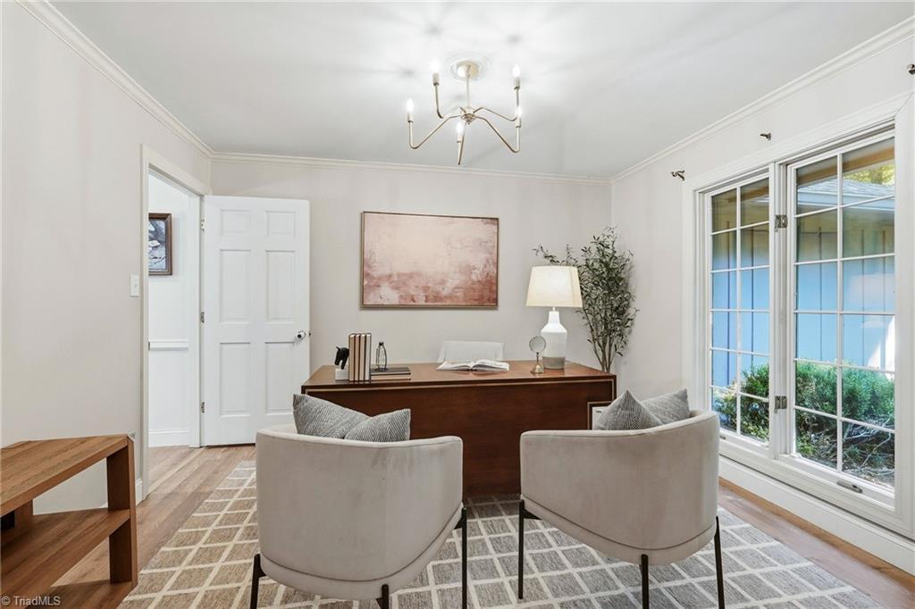 3326 Sedgefield Road