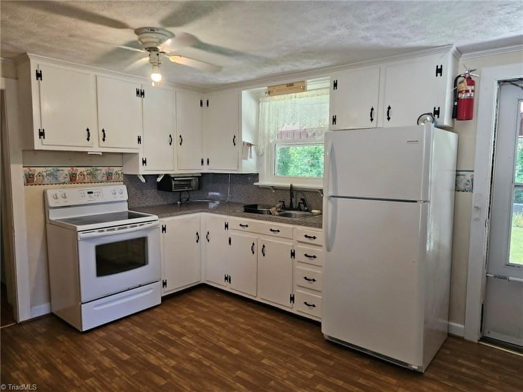 226 E Elm Street