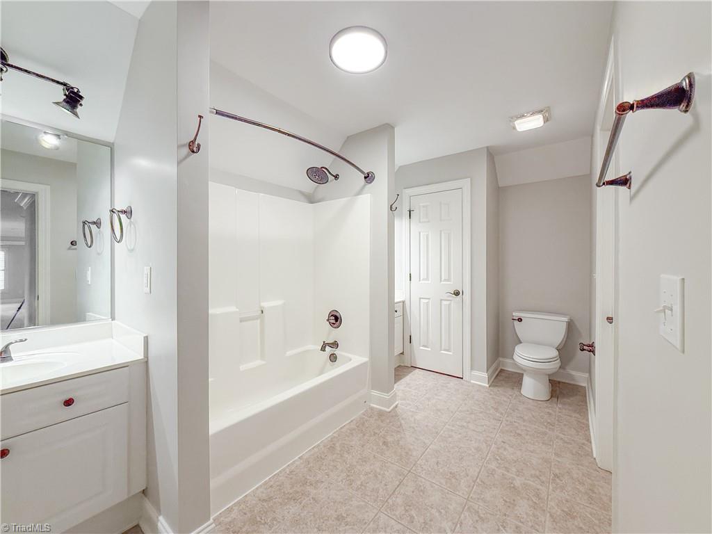 420 Inverness Drive, Winston-Salem