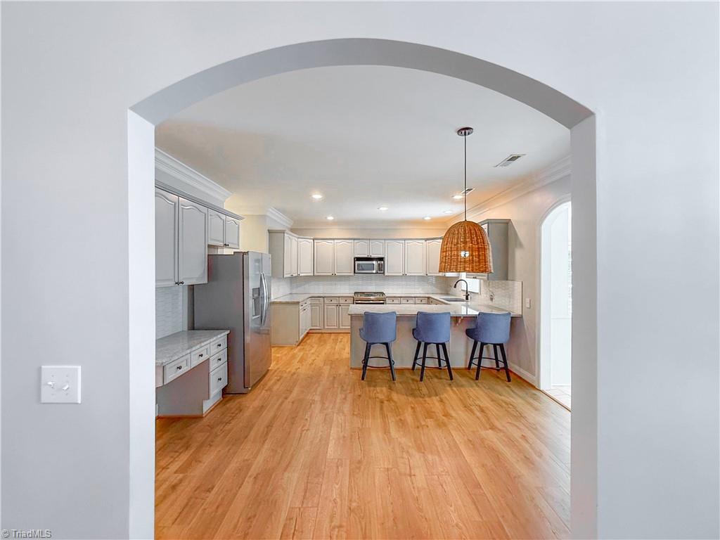 420 Inverness Drive, Winston-Salem