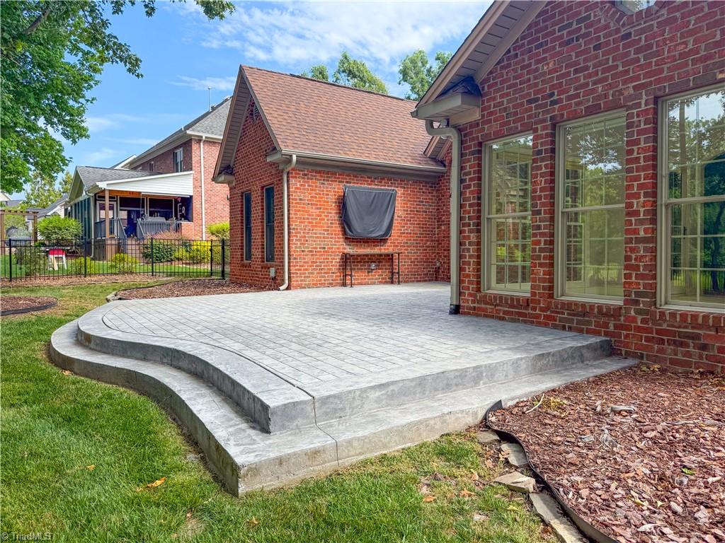 420 Inverness Drive, Winston-Salem