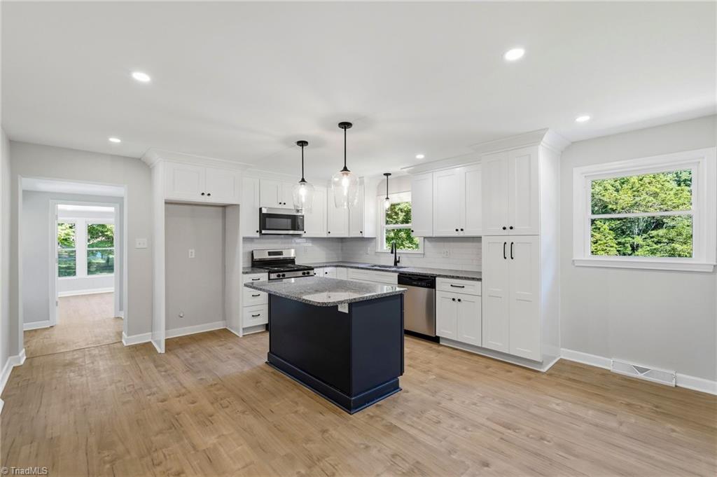 1524 Williams Road
