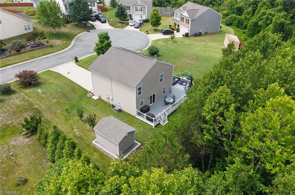 6689 Ridge Bluff Drive