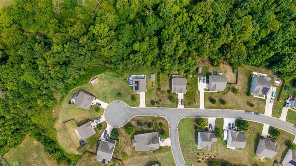6689 Ridge Bluff Drive