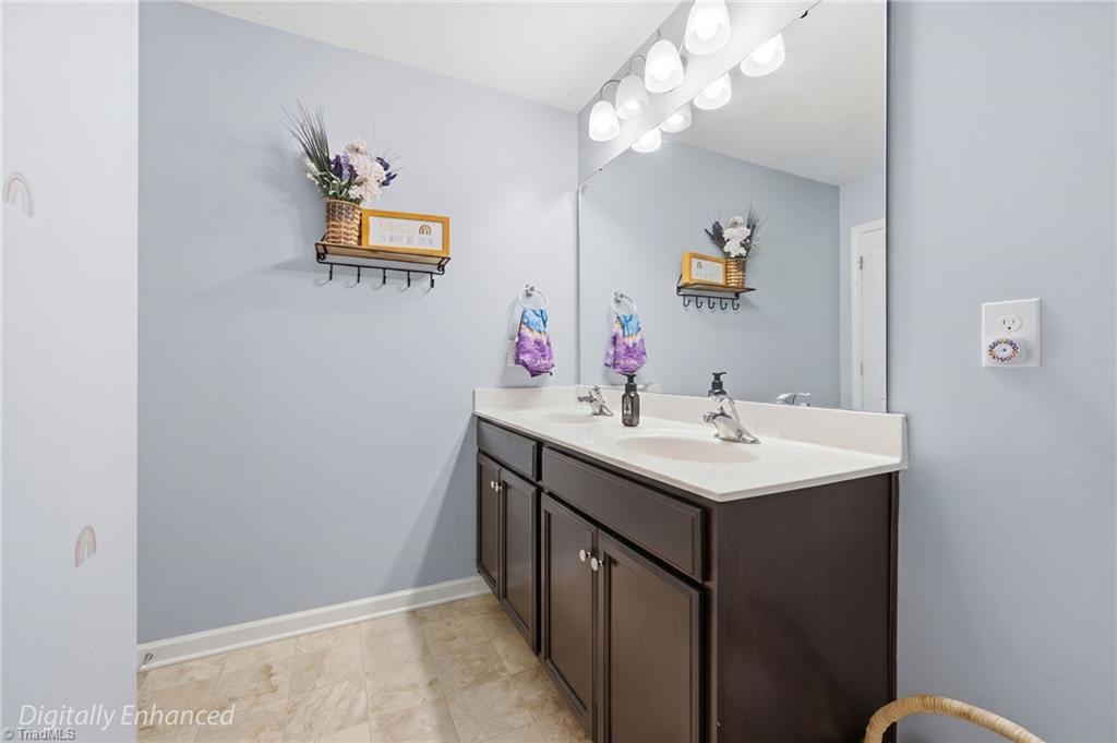 6689 Ridge Bluff Drive