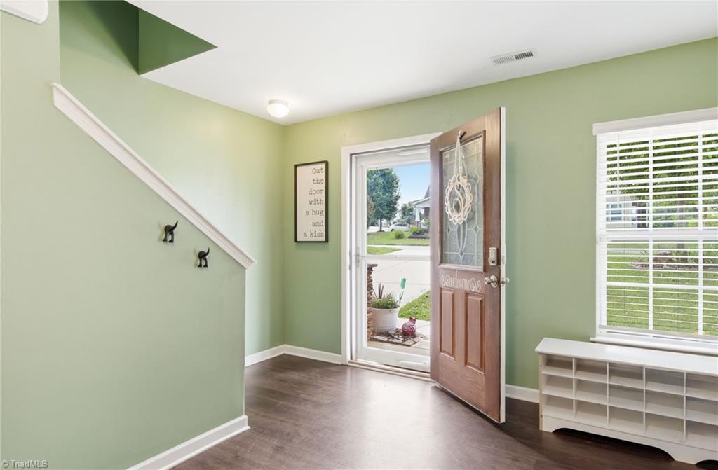6689 Ridge Bluff Drive