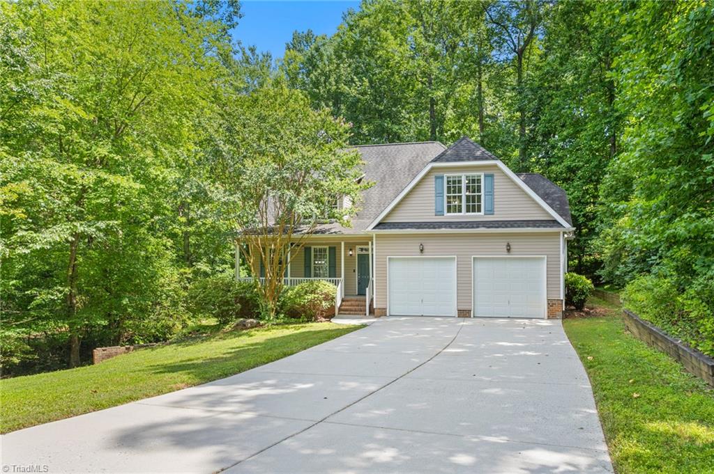 4402 Sabre Court