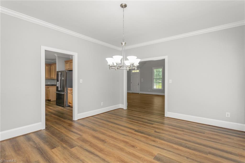 4402 Sabre Court