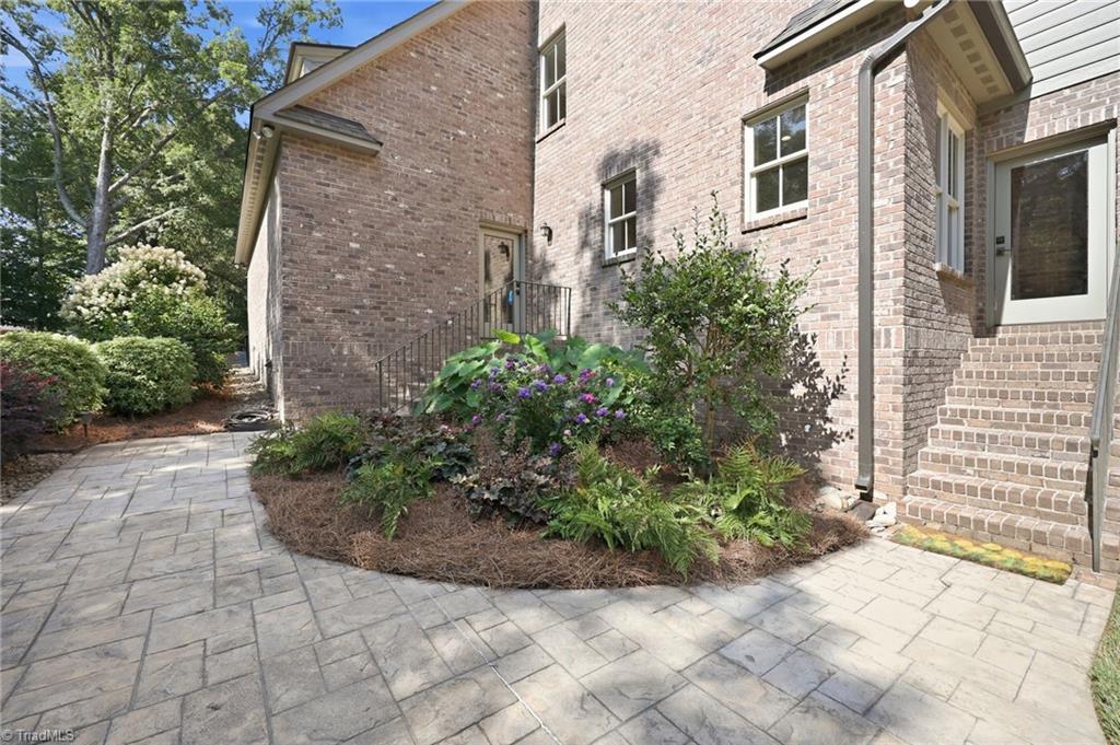 559 Mill Stream Lane
