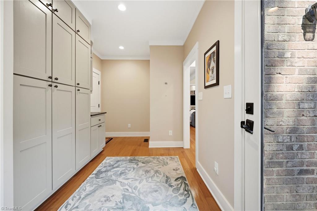 559 Mill Stream Lane