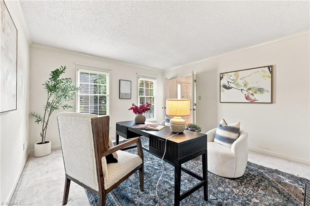 413 Hollinswood Avenue, Winston-Salem