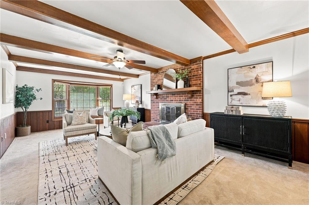 413 Hollinswood Avenue, Winston-Salem