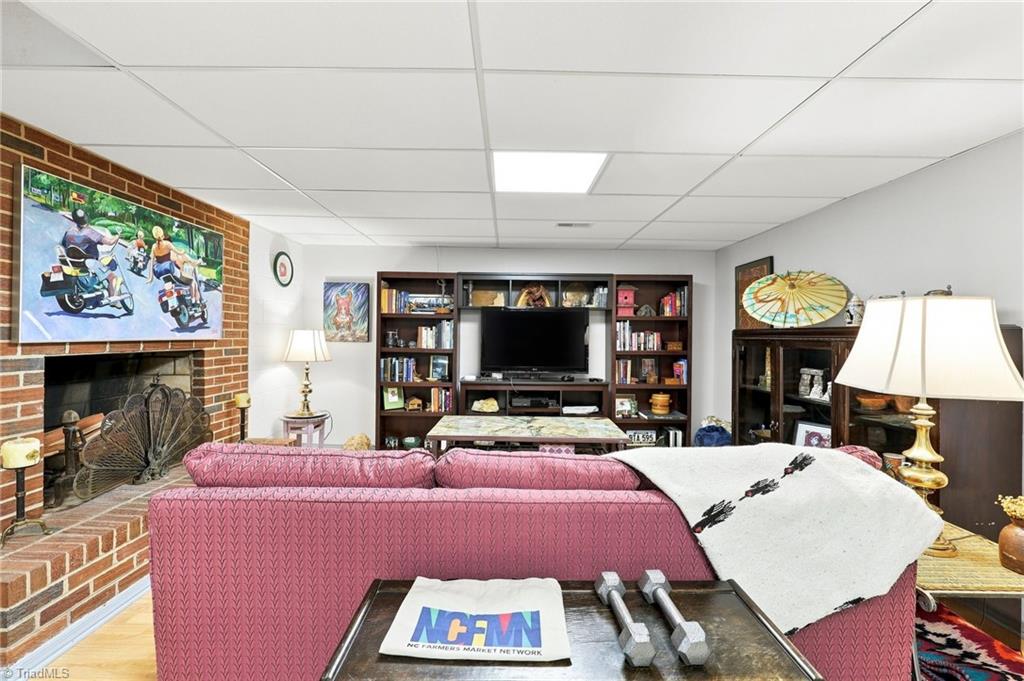 631 Lichfield Road, Winston-Salem