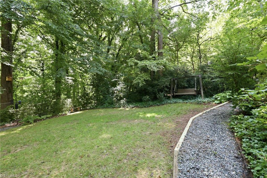 631 Lichfield Road, Winston-Salem