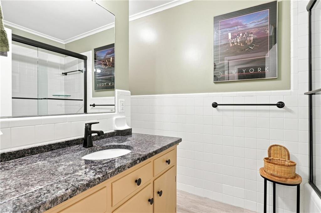 631 Lichfield Road, Winston-Salem