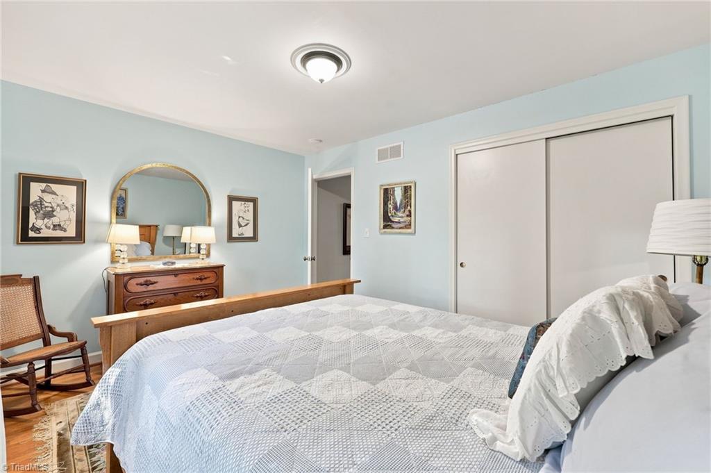 631 Lichfield Road, Winston-Salem