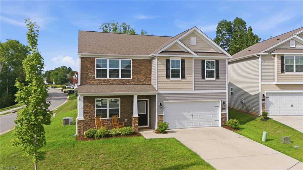 3696 Waterford Oak Court