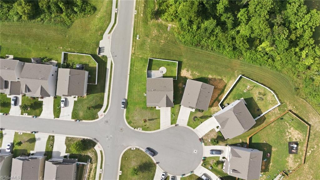 3696 Waterford Oak Court