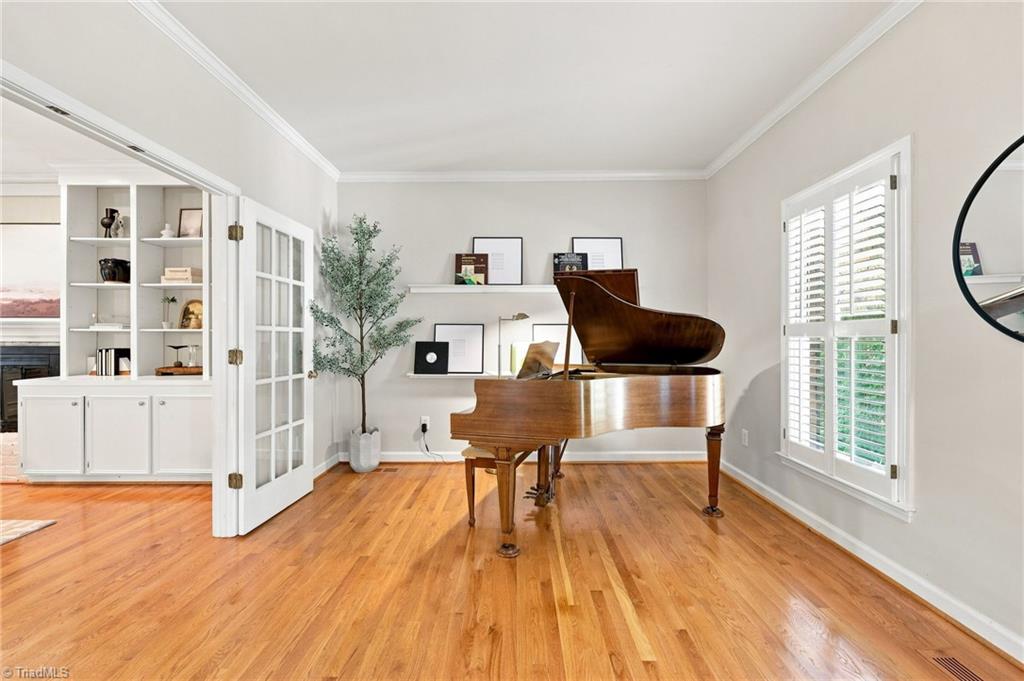 303 Bing Crosby Boulevard