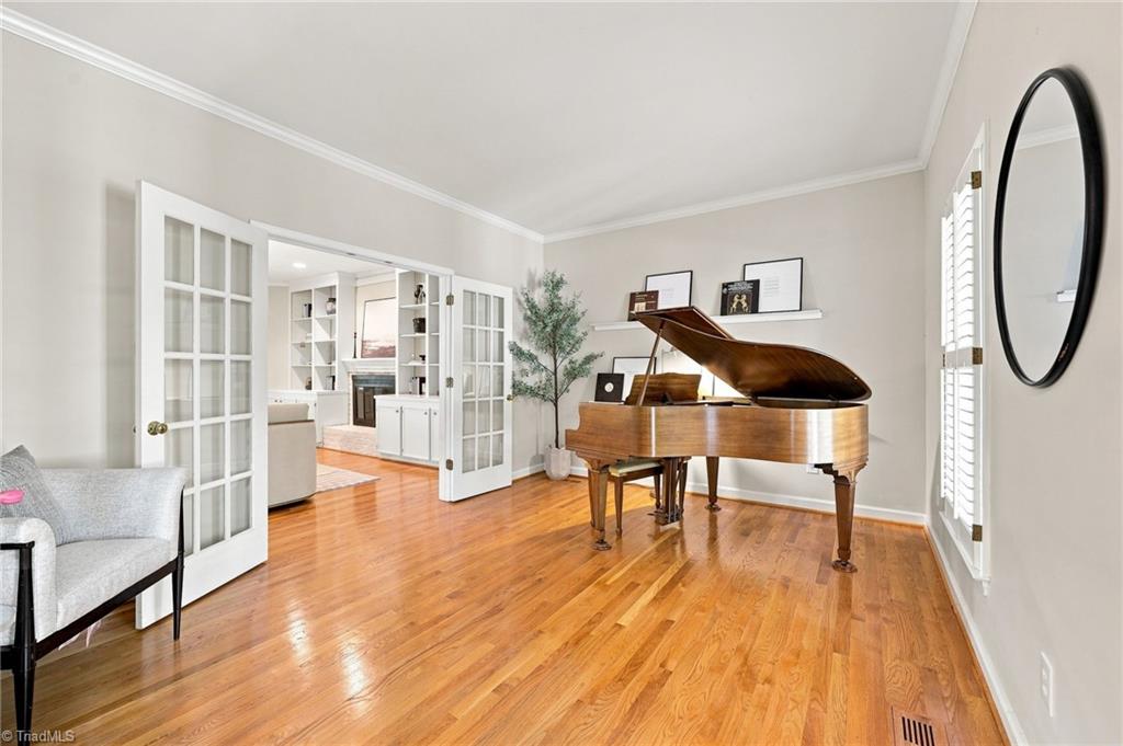 303 Bing Crosby Boulevard