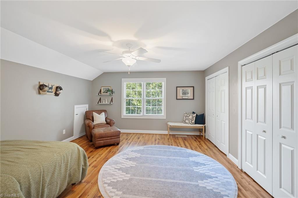 822 Montgomery Court