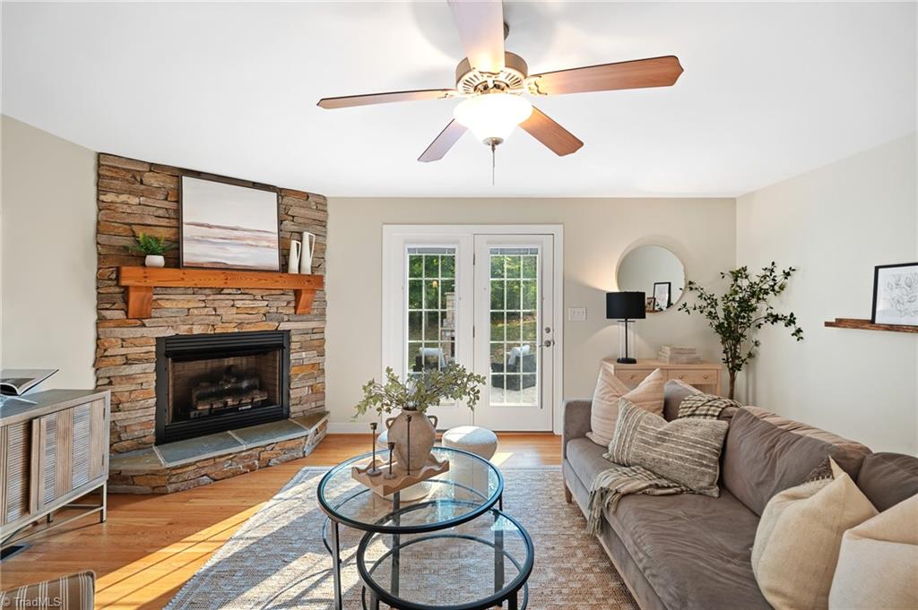 822 Montgomery Court