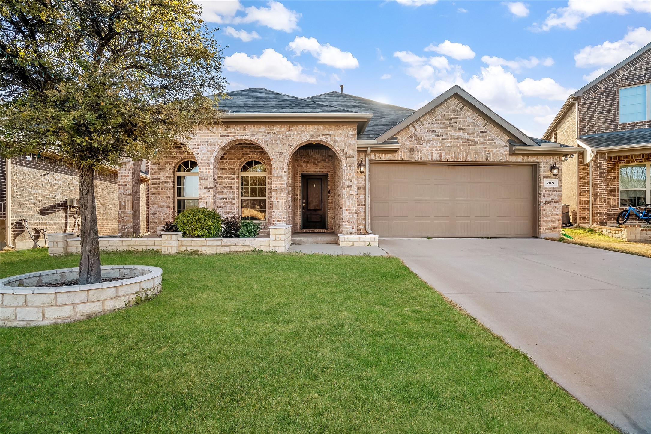 708 Guthrie Lane