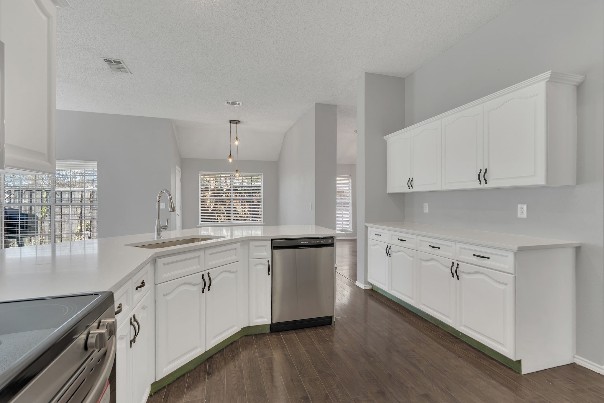 10021 Danbury Drive