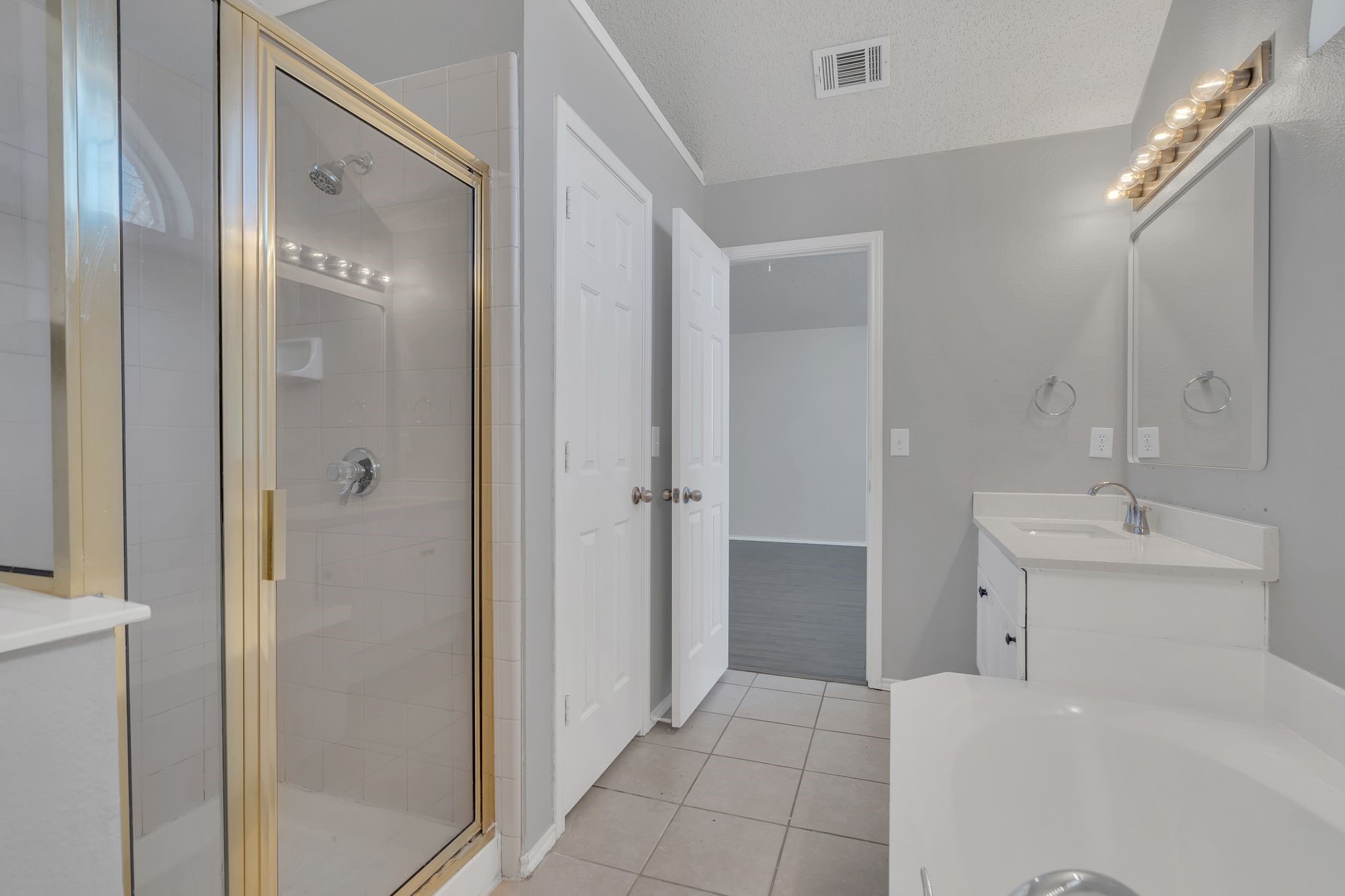 10021 Danbury Drive