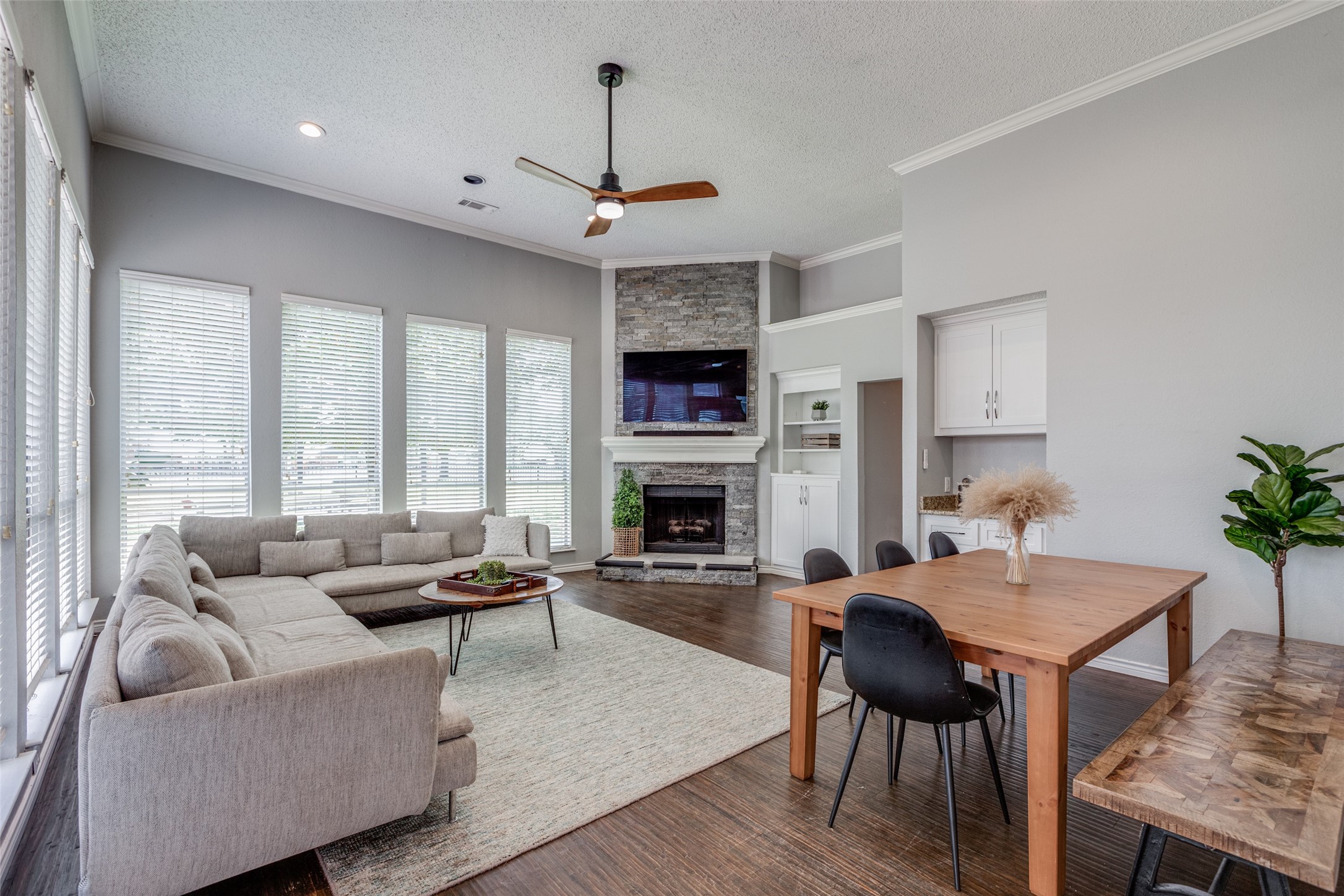 11001 Amelina Lane