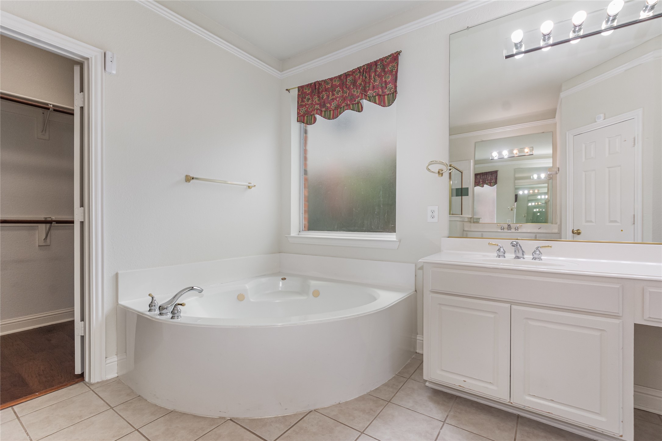 4465 Stargazer Drive