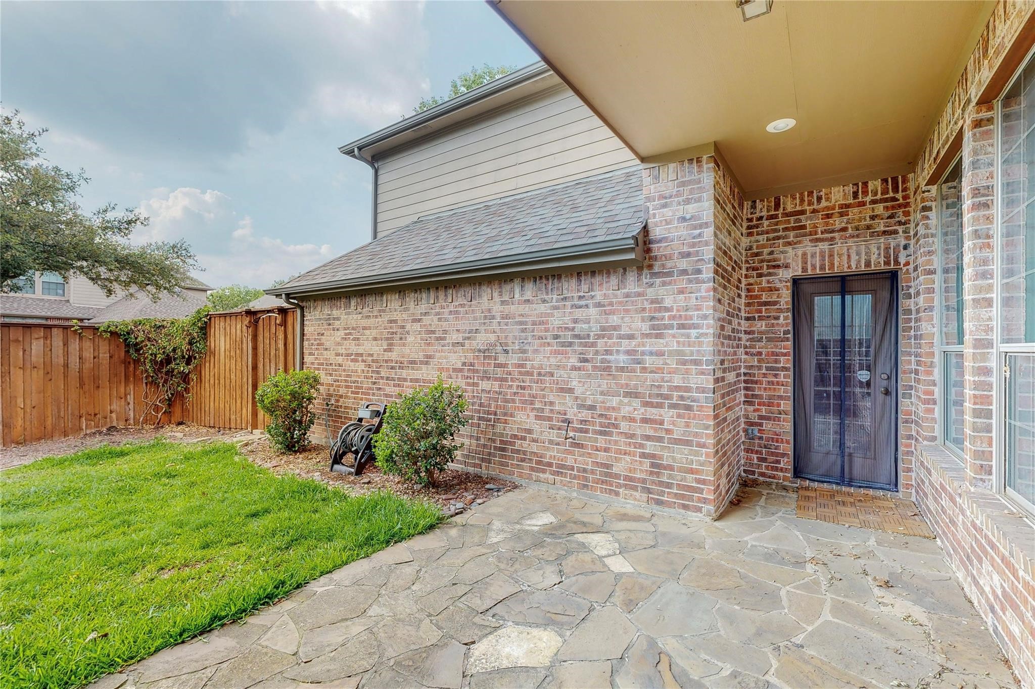 9225 Old Veranda Road
