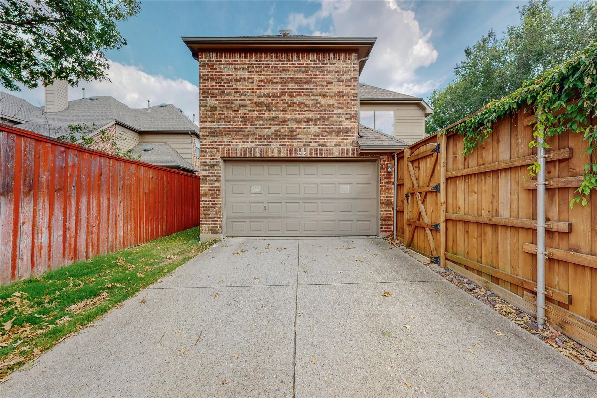 9225 Old Veranda Road