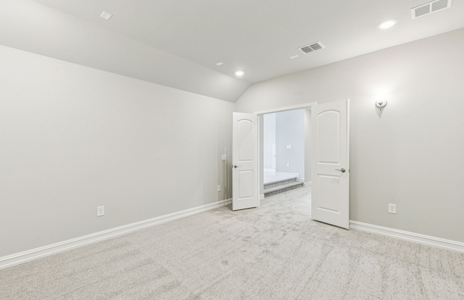 6801 Mill Creek Drive